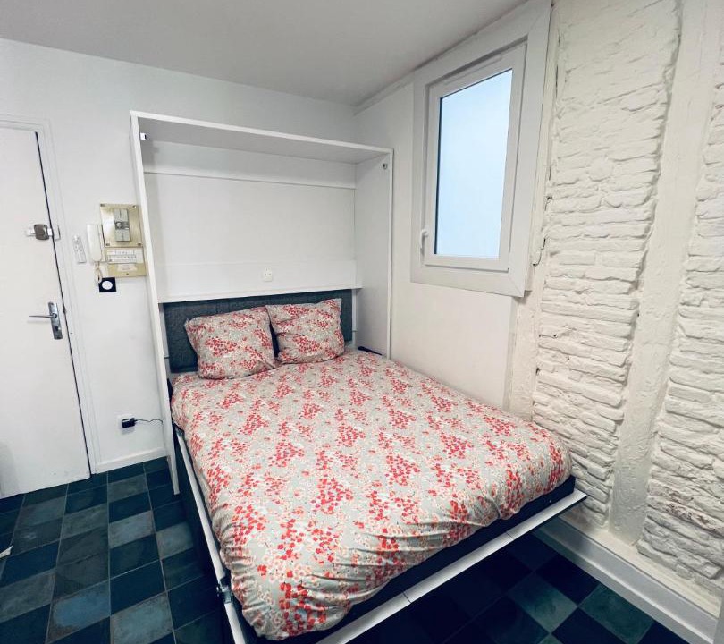 Photo of Bedroom in Saint-Etienne