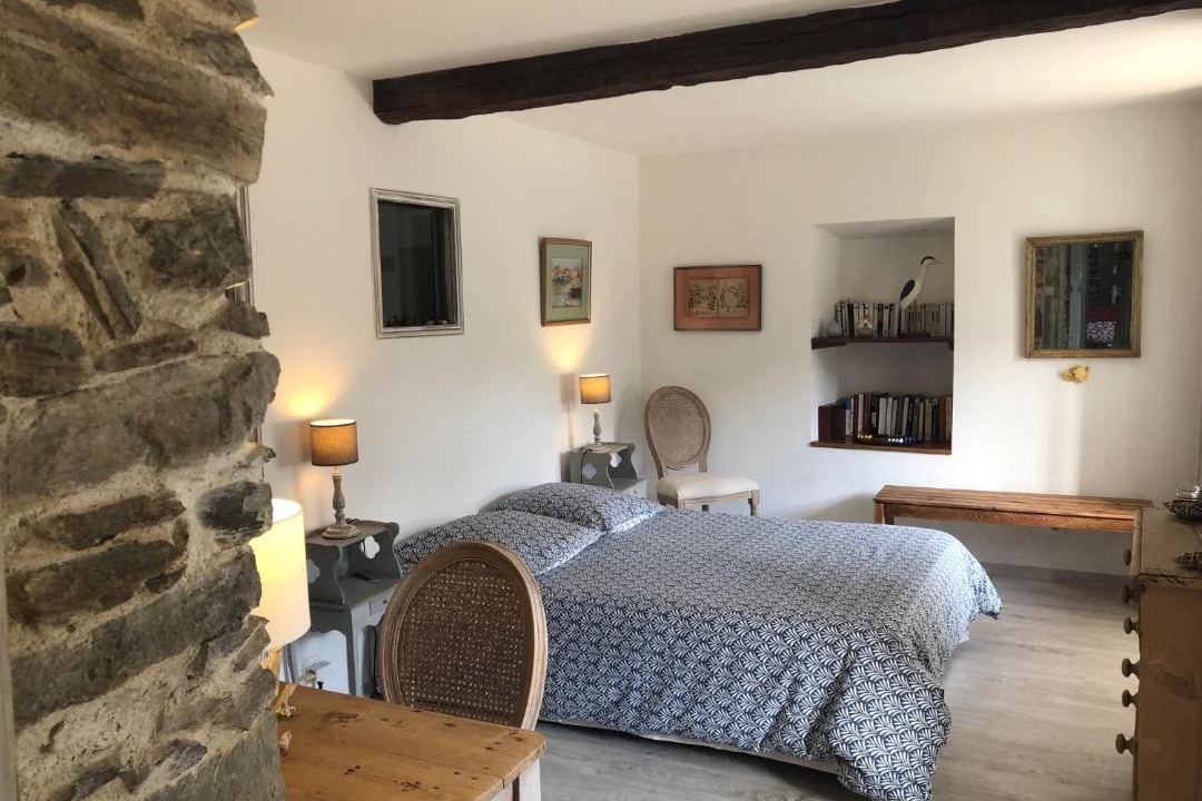 Photo of Others in Chein-Dessus