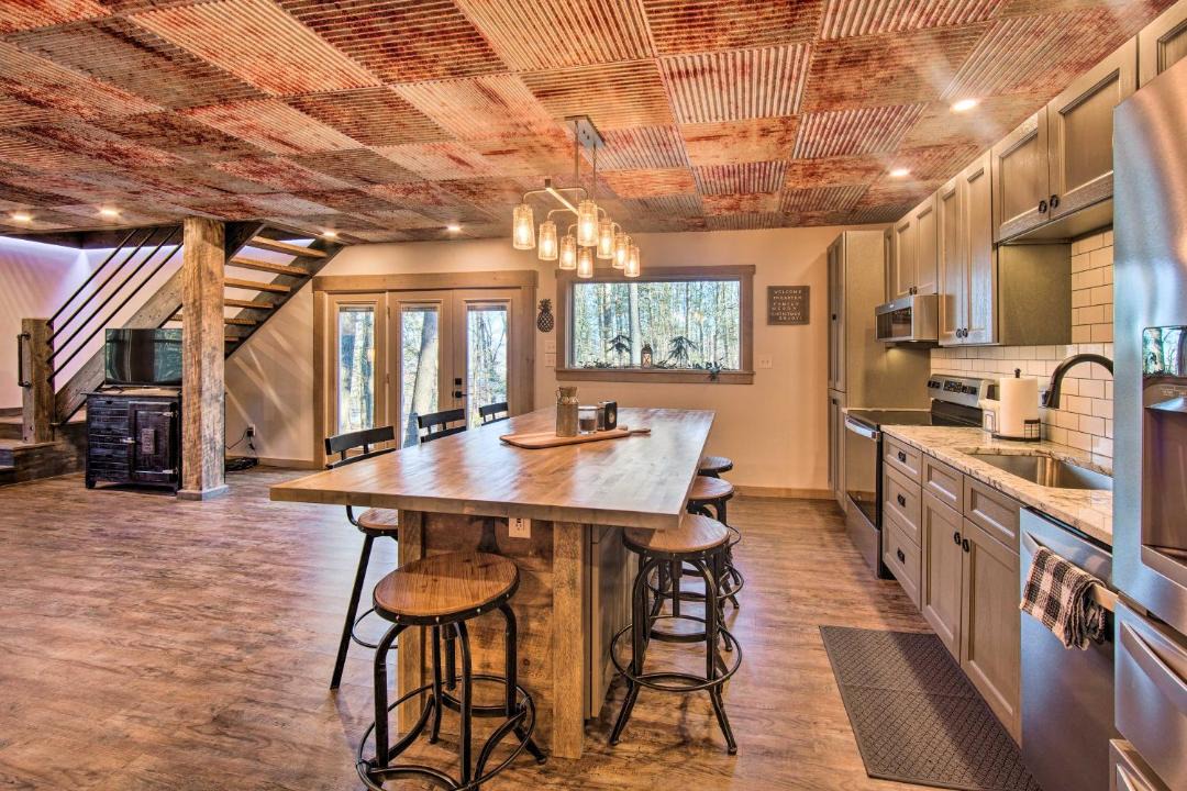 Photo of Others in Reedsville