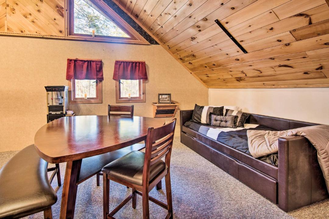 Photo of Others in Reedsville