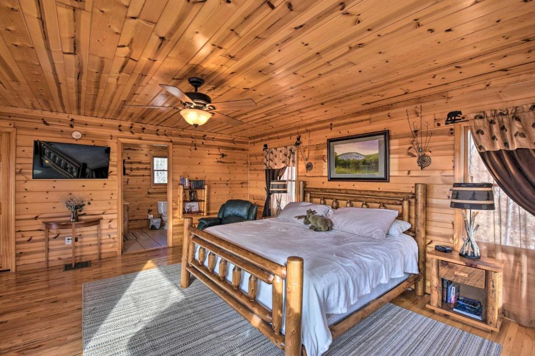 Photo of Others in Murphy