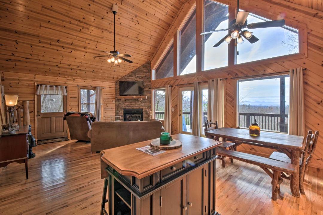 Photo of Others in Murphy