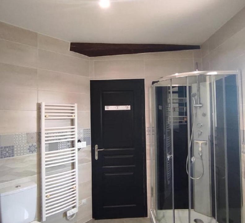 Photo of Bathroom in Port-d'Envaux