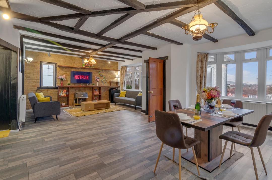 Photo of Livingroom in Strood