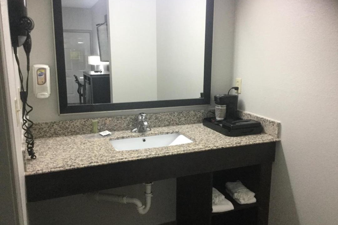 Photo of Bathroom in Muskogee