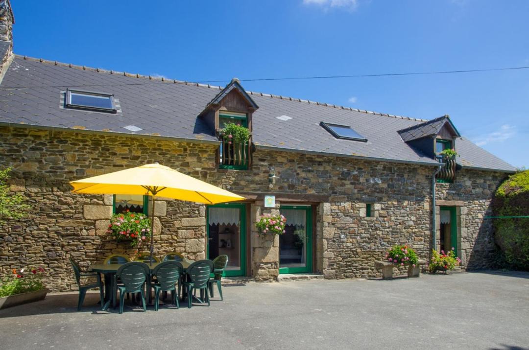 Photo of Others in Saint-Denoual