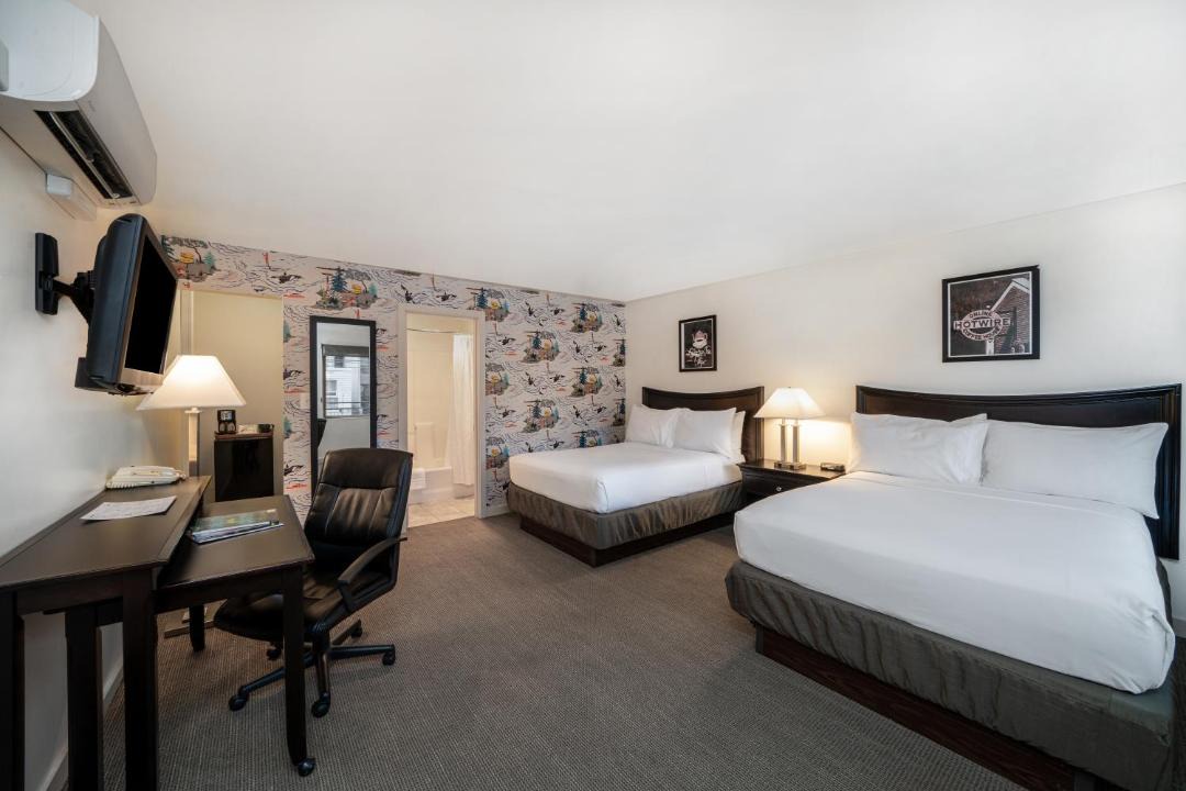 Photo of Bedroom in Fairmount Park
