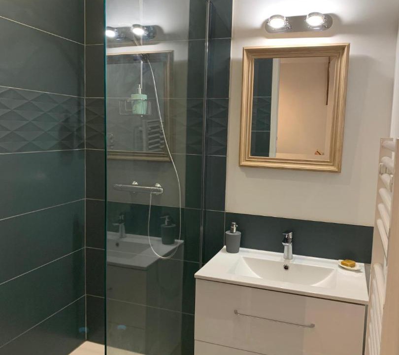 Photo of Others in Reboursin