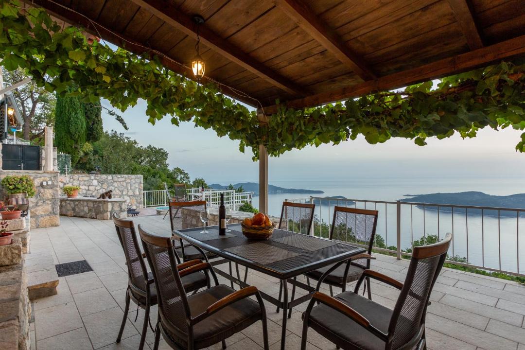 Photo of Patio Balcony in Dubrovacko Primorje