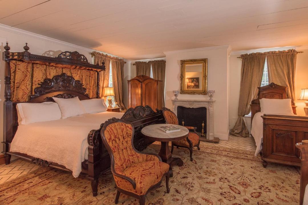 Photo of Others in Natchez