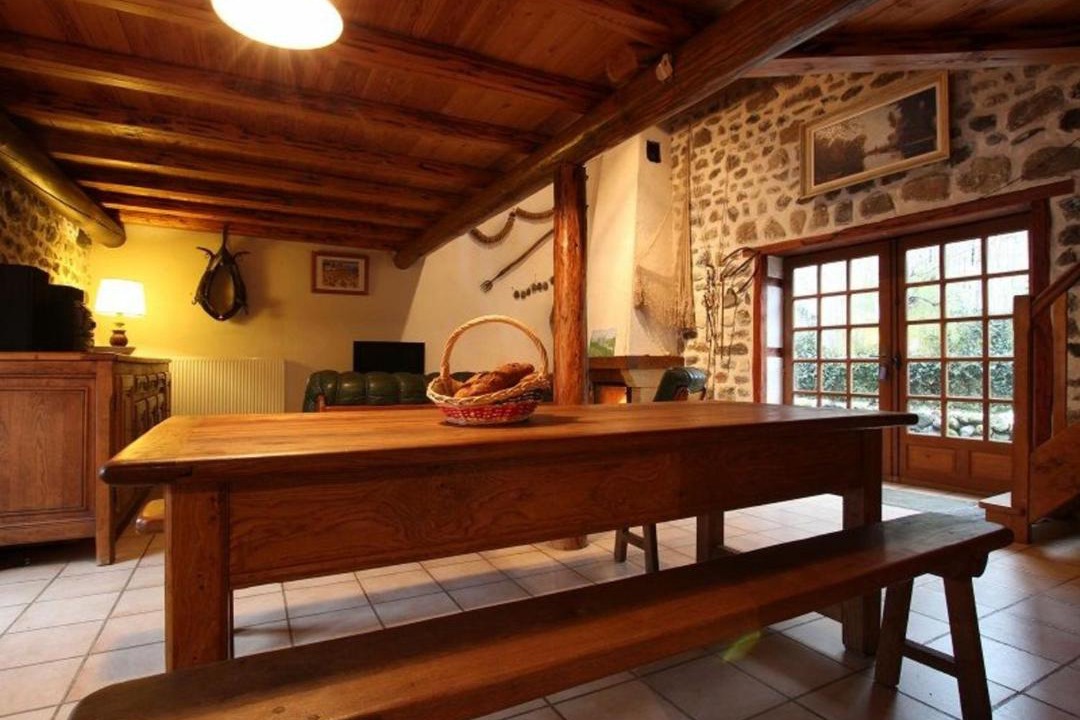 Photo of Livingroom in Saint-Julien-des-Chazes