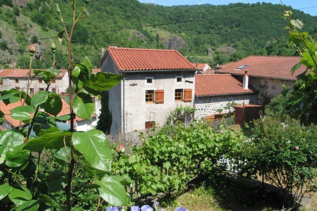 Photo of Buildings in Saint-Julien-des-Chazes