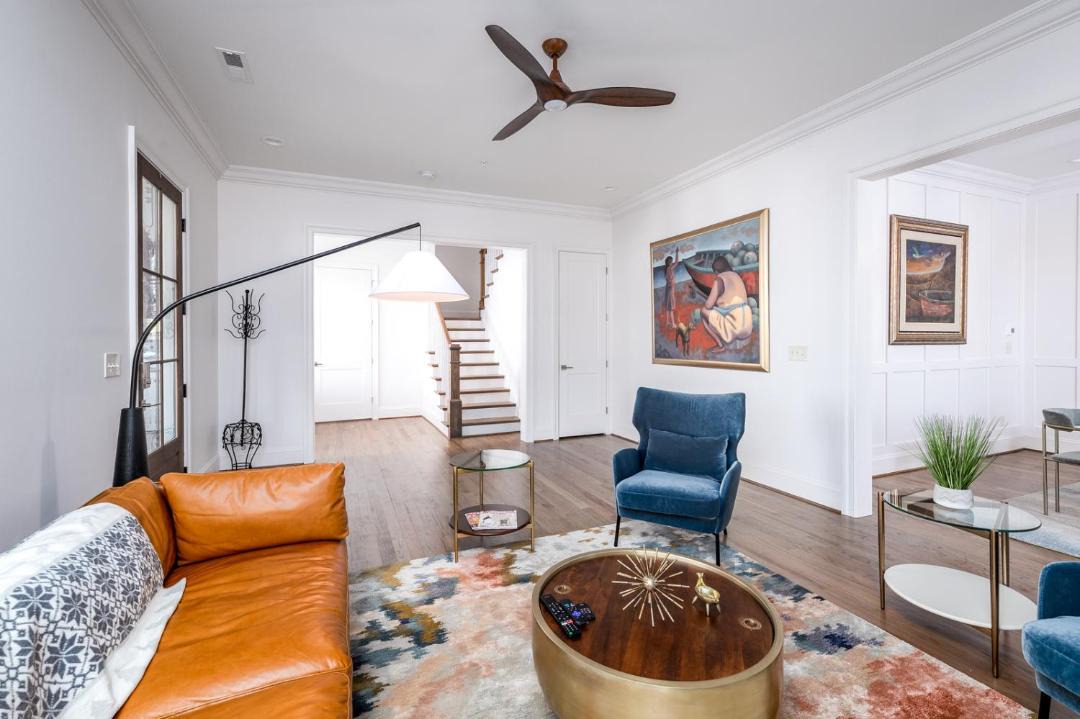 Photo of Livingroom in Oakhurst