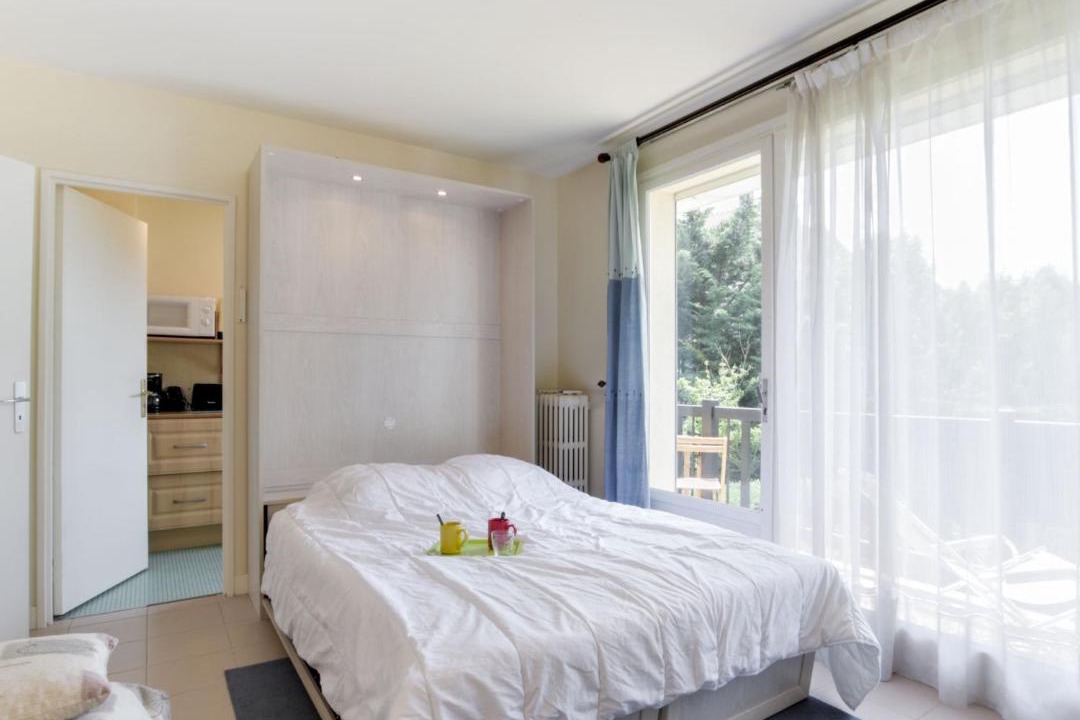 Photo of Bedroom in Deauville City Centre