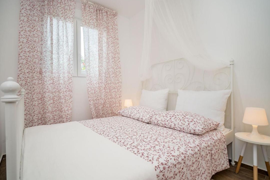 Photo of Bedroom in Radini