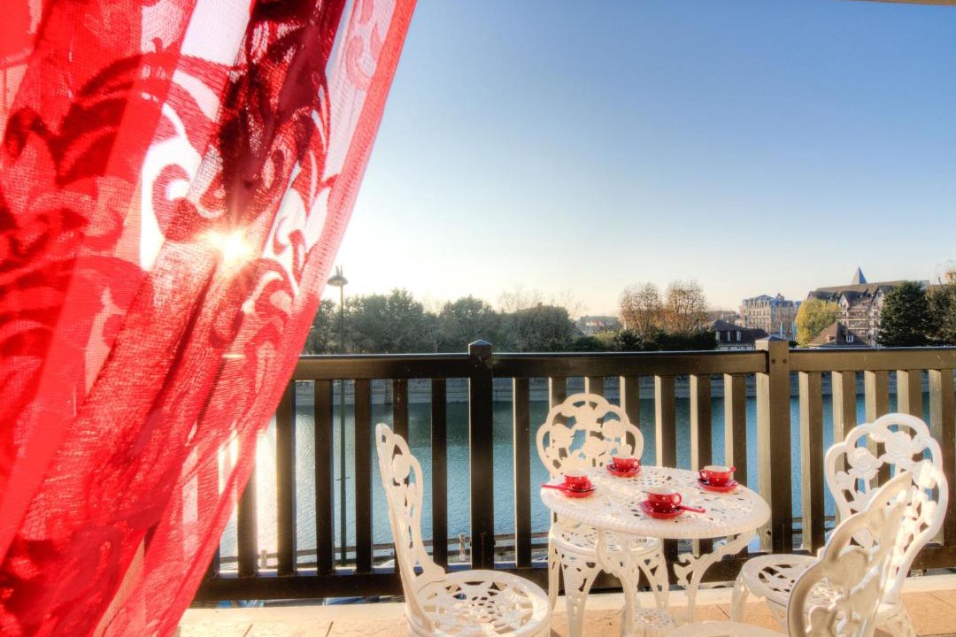 Photo of Patio Balcony in Trouville-sur-Mer