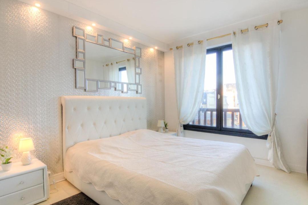 Photo of Bedroom in Trouville-sur-Mer