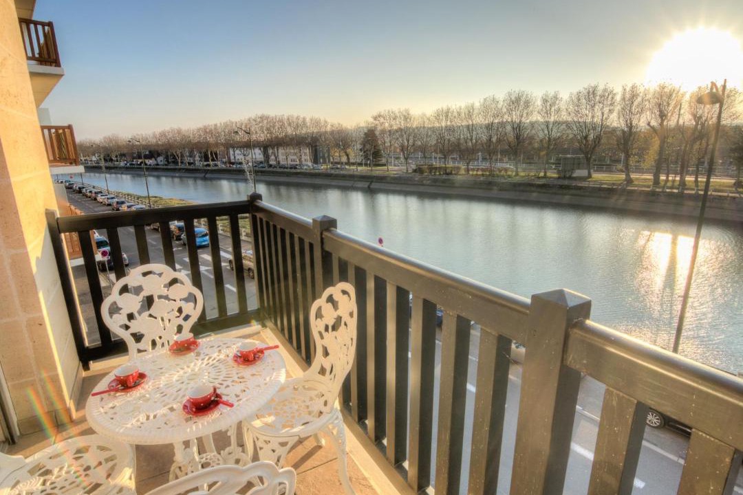 Photo of Patio Balcony in Trouville-sur-Mer