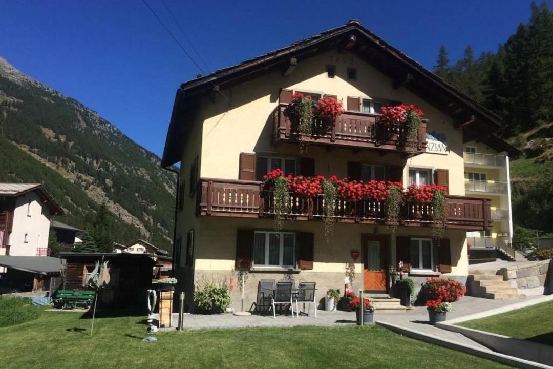 Photo of Others in Saas Grund