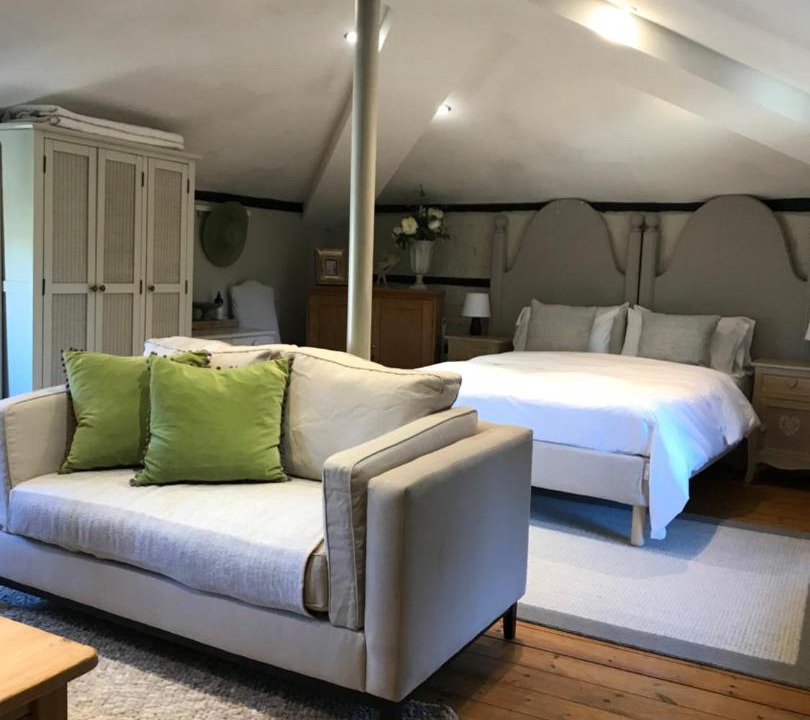 Photo of Livingroom in Old Windsor