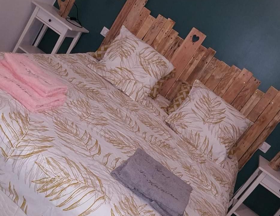 Photo of Bedroom in Saint-Remeze