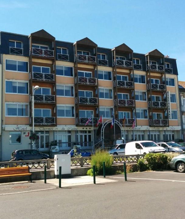 Photo of Others in Luc-sur-Mer