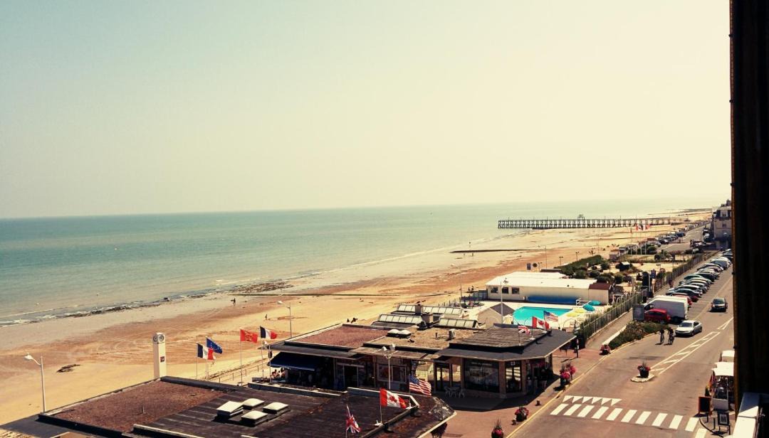 Photo of Others in Luc-sur-Mer