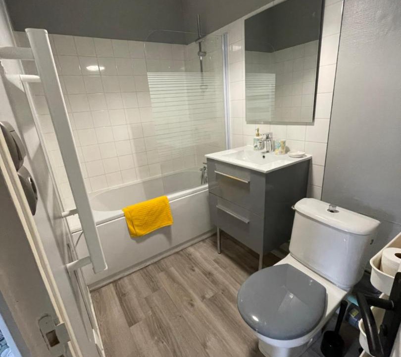 Photo of Bathroom in Cherbourg-en-Cotentin