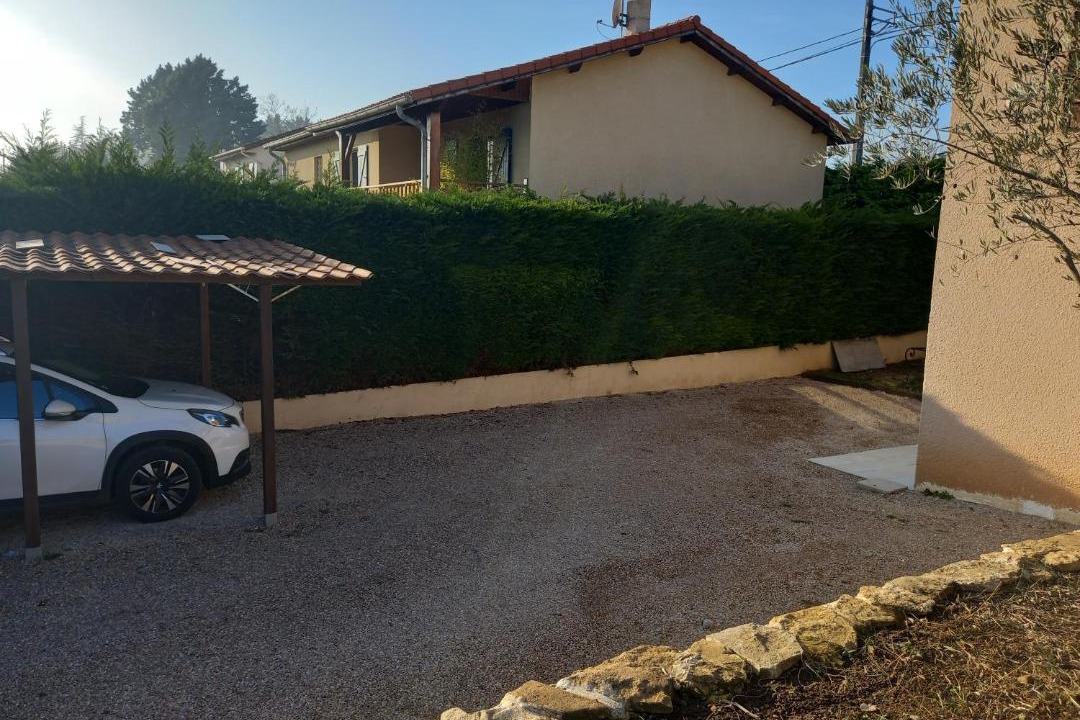 Photo of Buildings in L'Arbresle