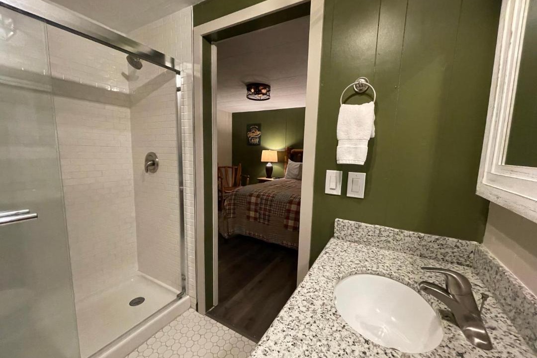 Photo of Others in Cougar