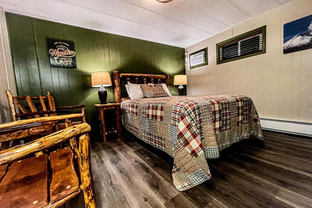 Photo of Others in Cougar