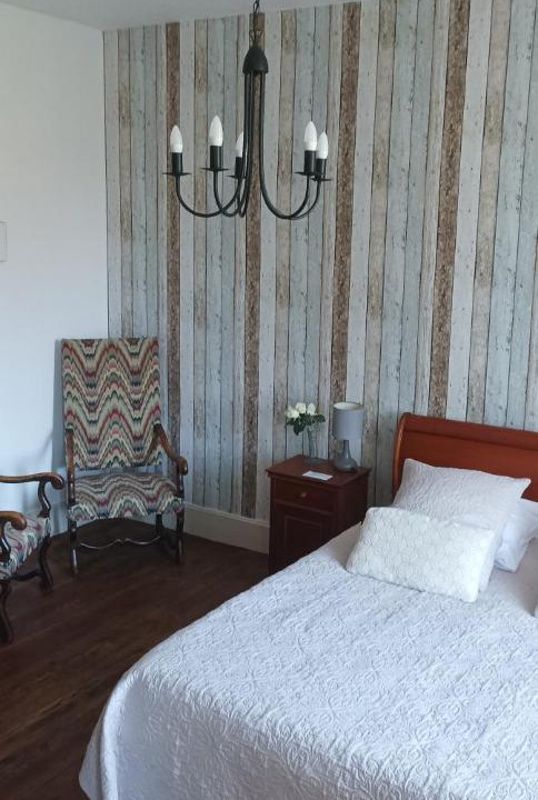 Photo of Bedroom in Montendre