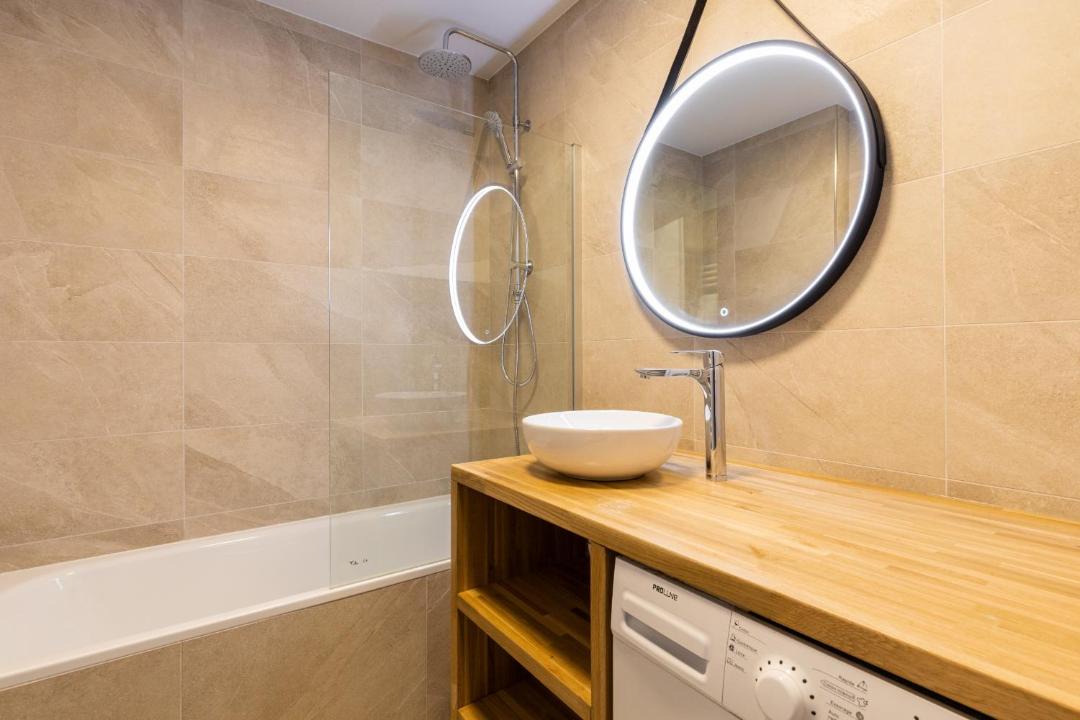 Photo of Bathroom in Moliere Vauban