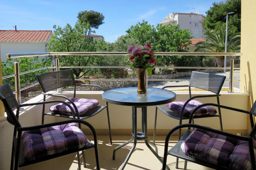Photo of Patio Balcony in Okrug Gornji