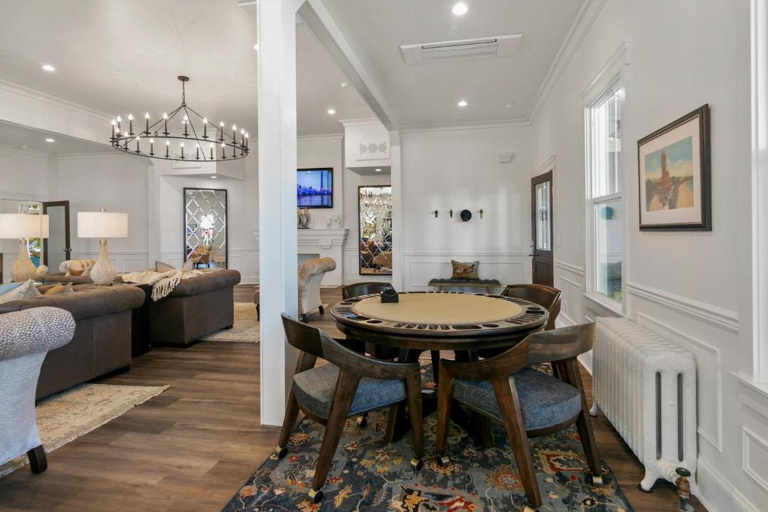 Photo of Livingroom in Hamilton