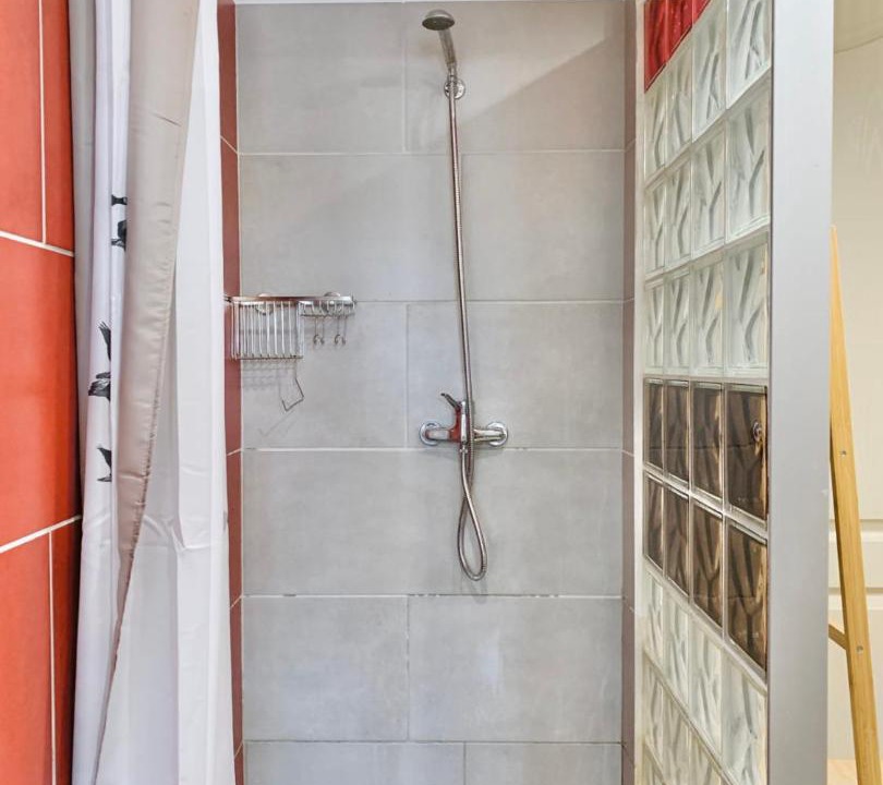 Photo of Others in Lumbin