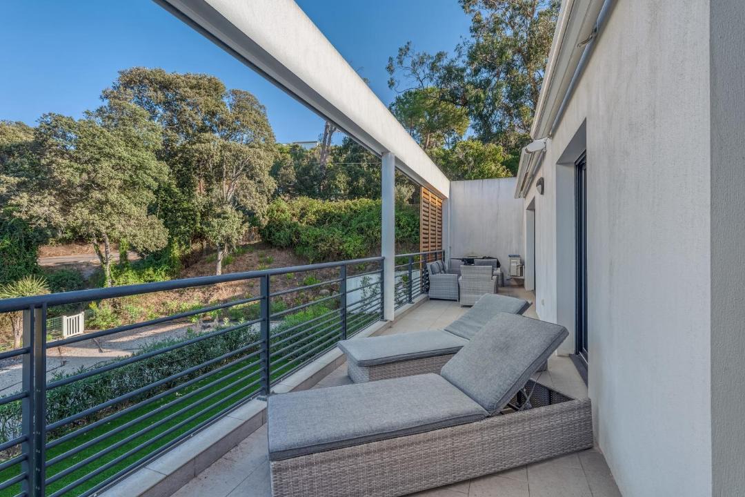 Photo of Patio Balcony in Verghia