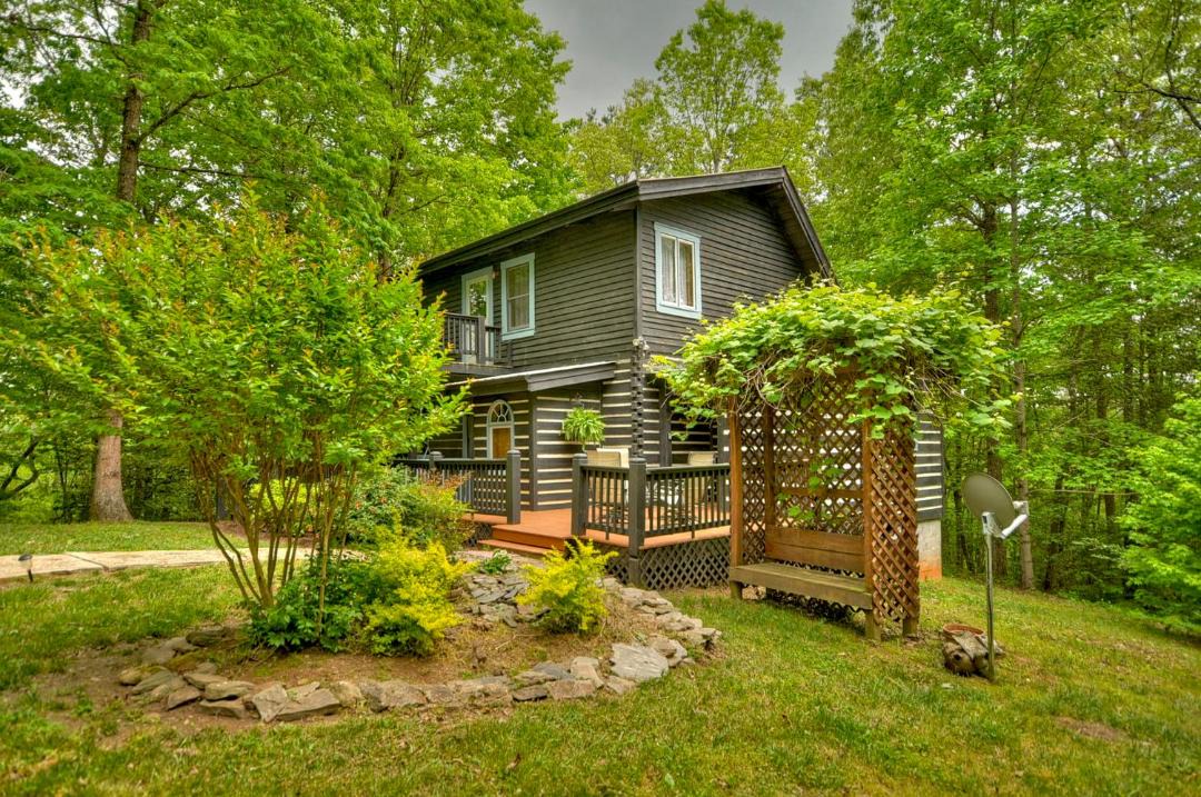 Photo of Others in Copperhill