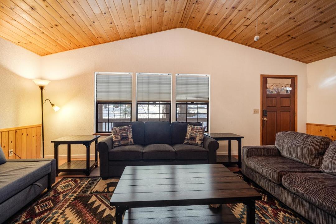 Photo of Others in Glencoe