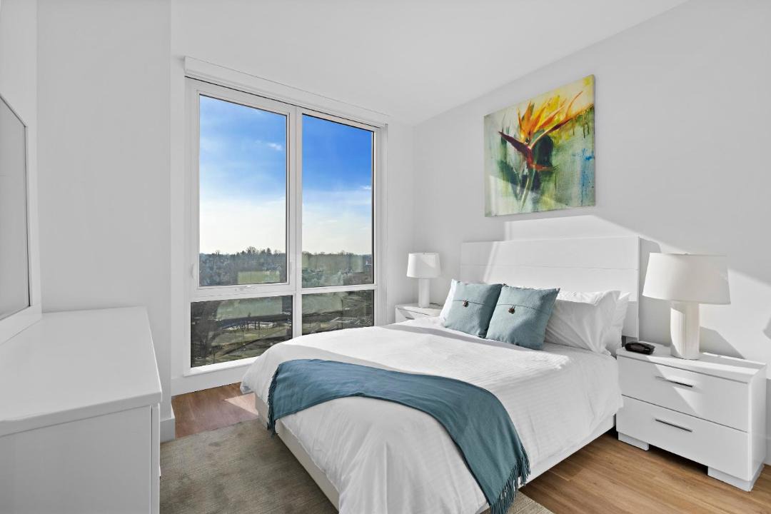 Photo of Others in White Plains