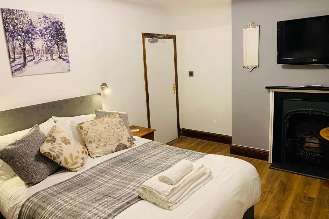 Photo of Others in Damerham