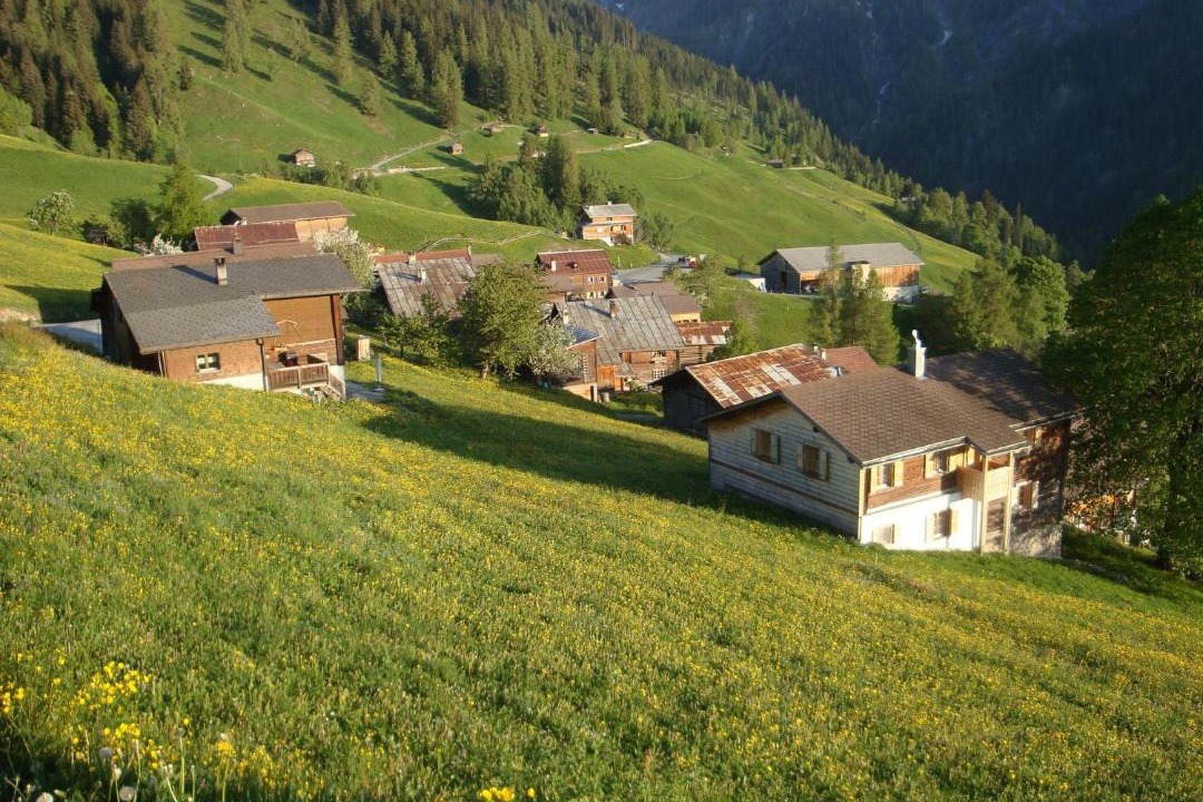 Photo of Others in Praz