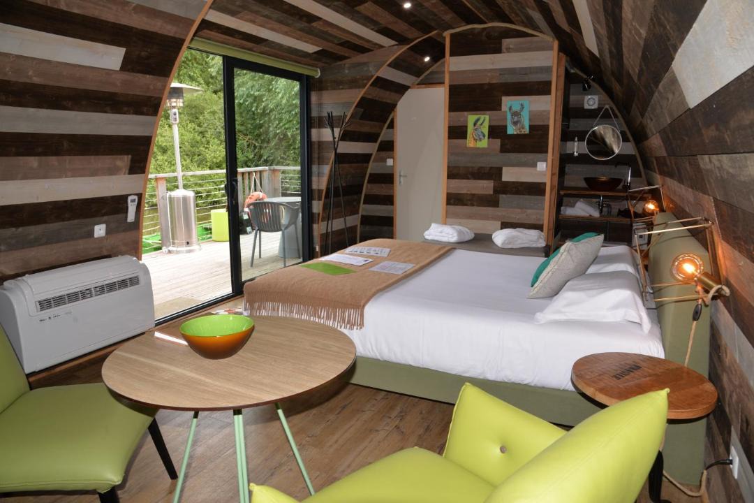 Photo of Others in Chablis