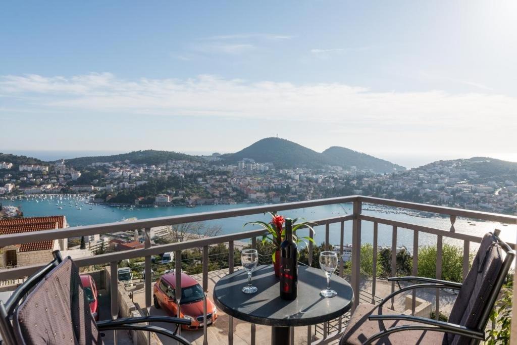 Photo of Patio Balcony in Gruz