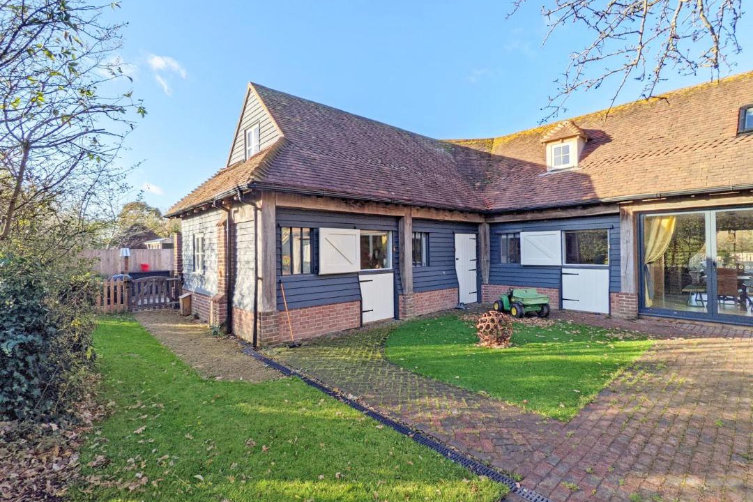 Photo of Buildings in Funtington