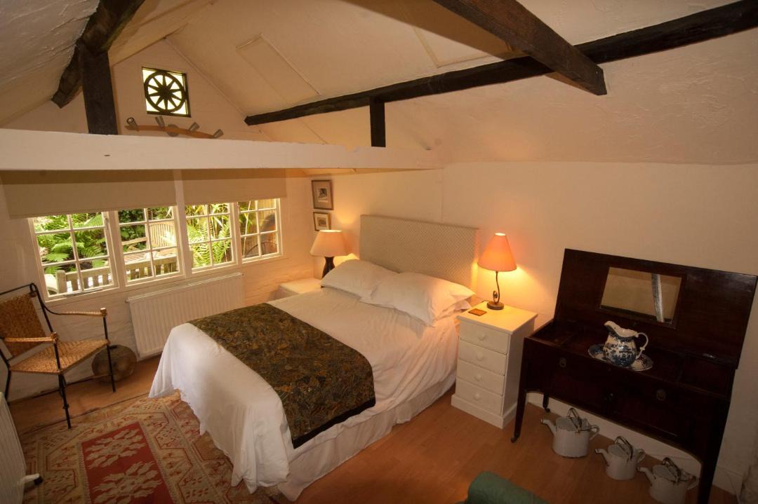 Photo of Bedroom in Winslow