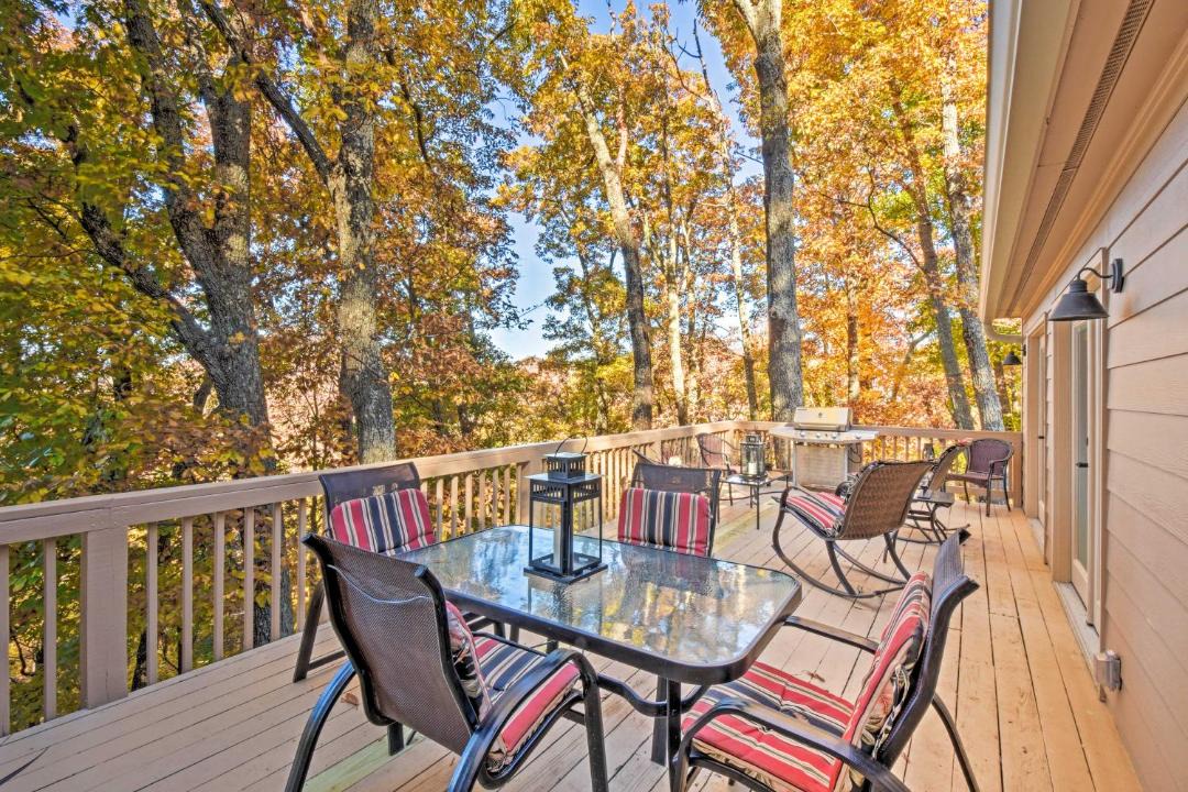 Photo of Others in Tate