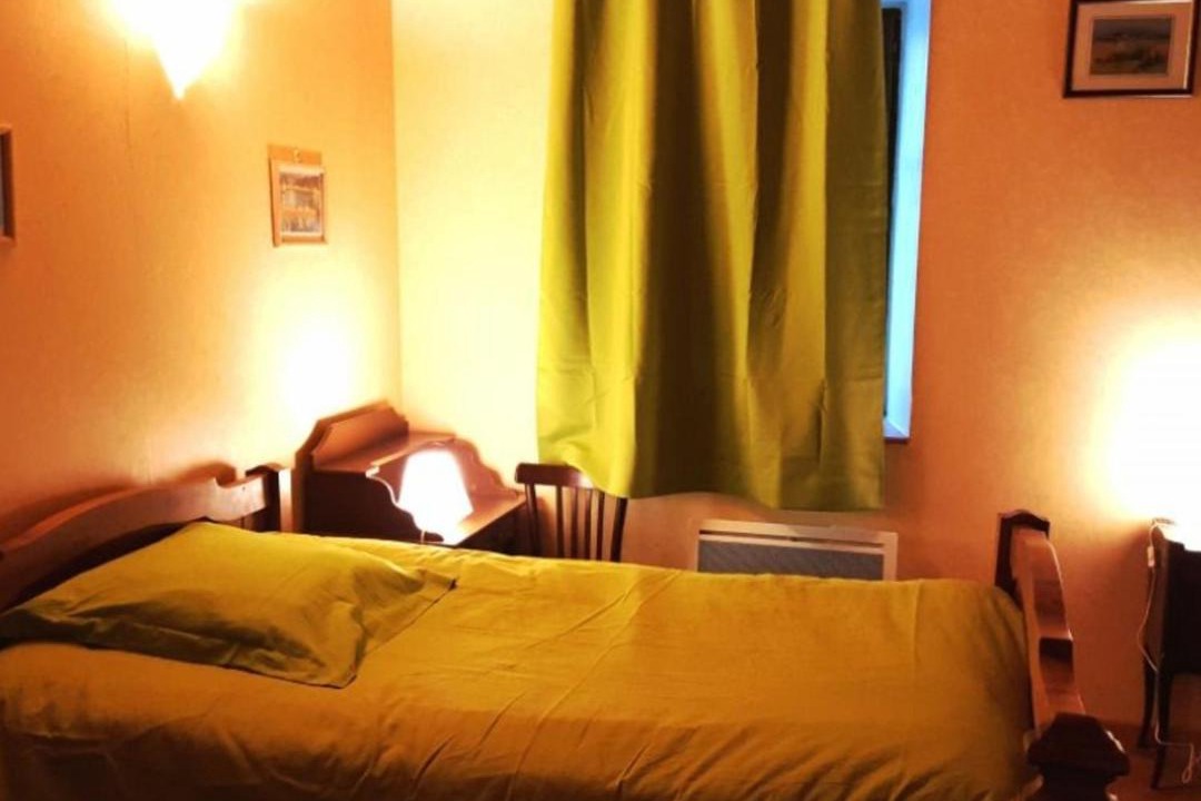 Photo of Bedroom in Presailles