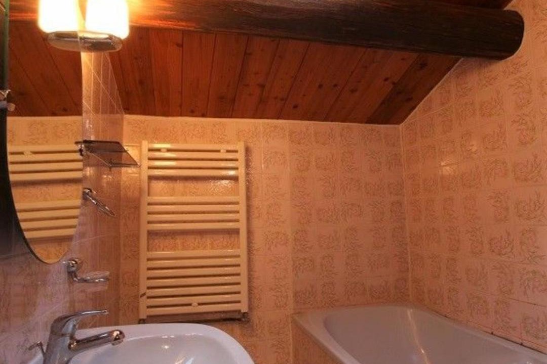 Photo of Bathroom in Saint-Julien-des-Chazes