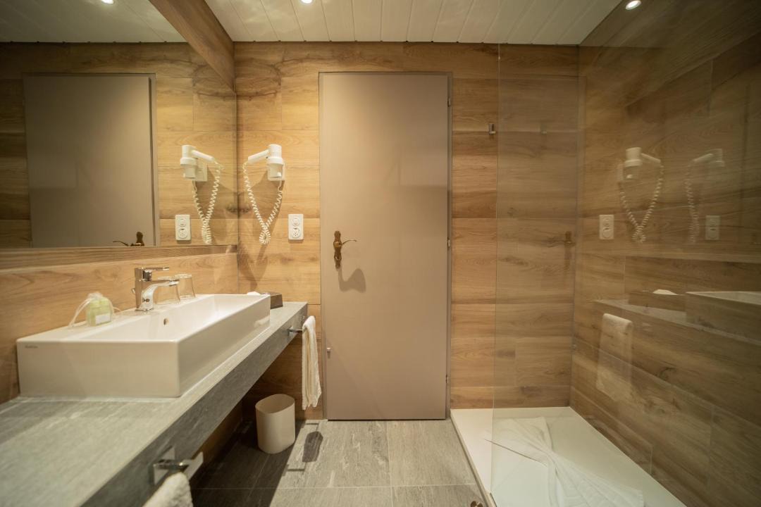 Photo of Bathroom in Champfer